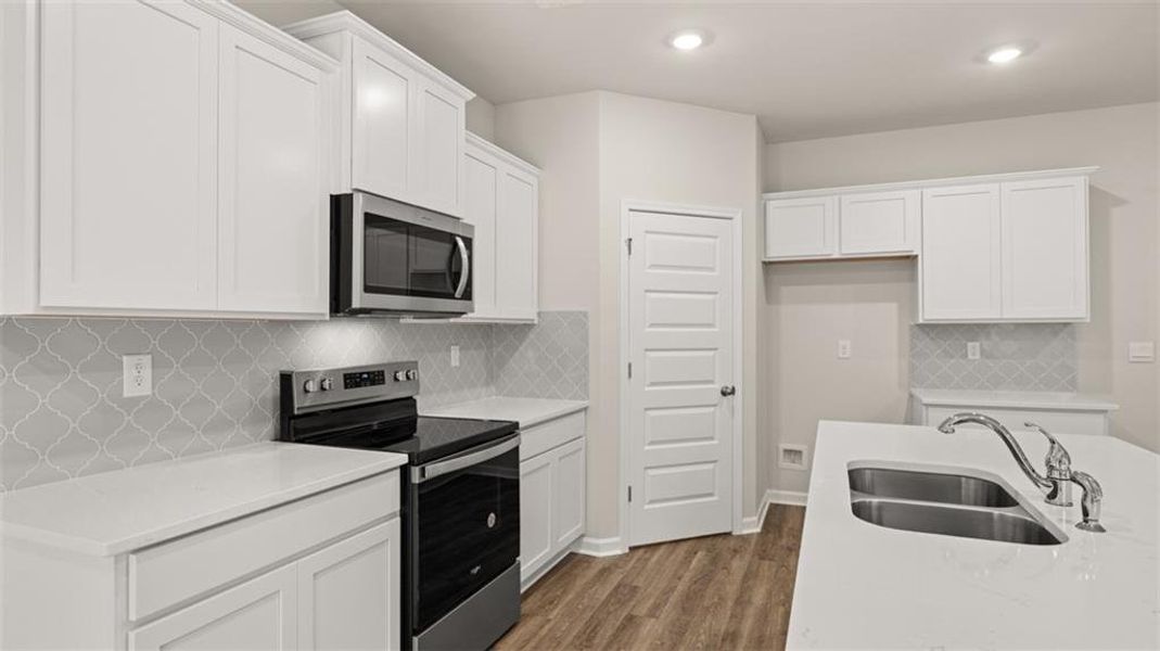 Furnished interior view inside a new home in Cedar Ridge - Locust Grove Station, Locust Grove (Image 8).