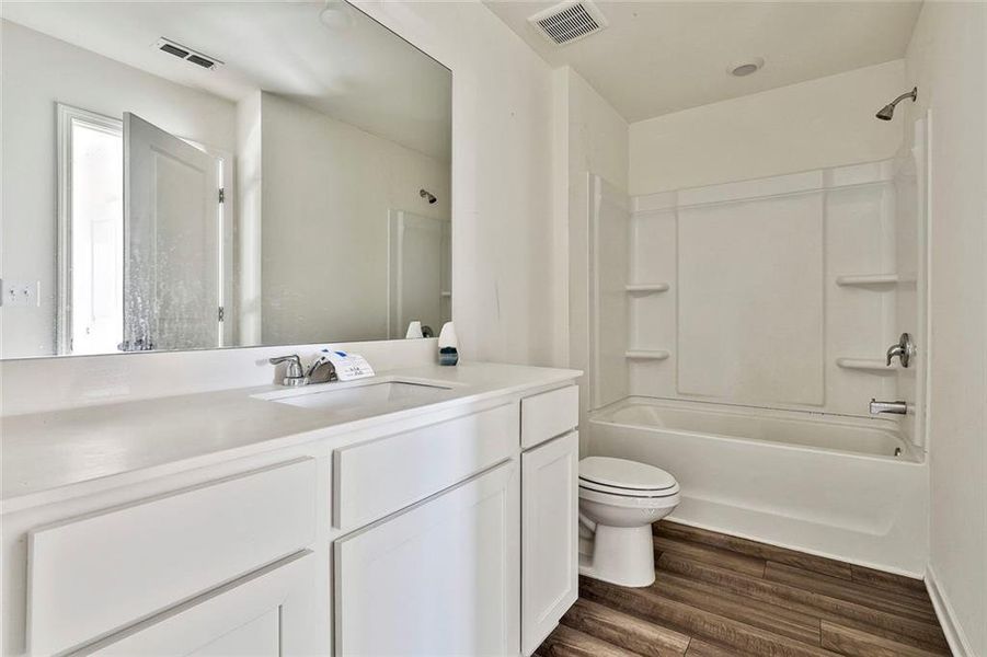 Furnished interior view inside a new home in , Palmetto (Image 11). Furnished interior view inside a new home in , Palmetto (Image 11).