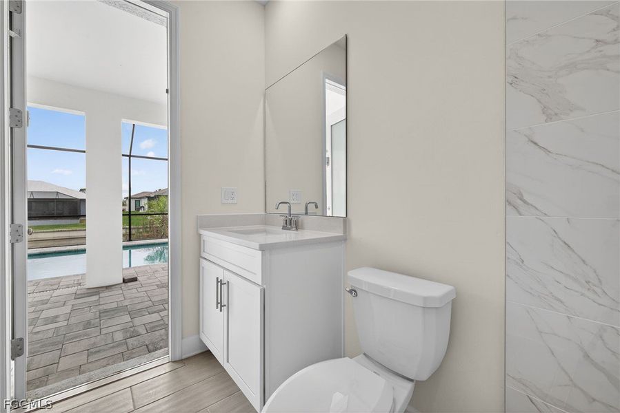 Furnished interior view inside a new home in Cape Coral, Cape Coral (Image 18).