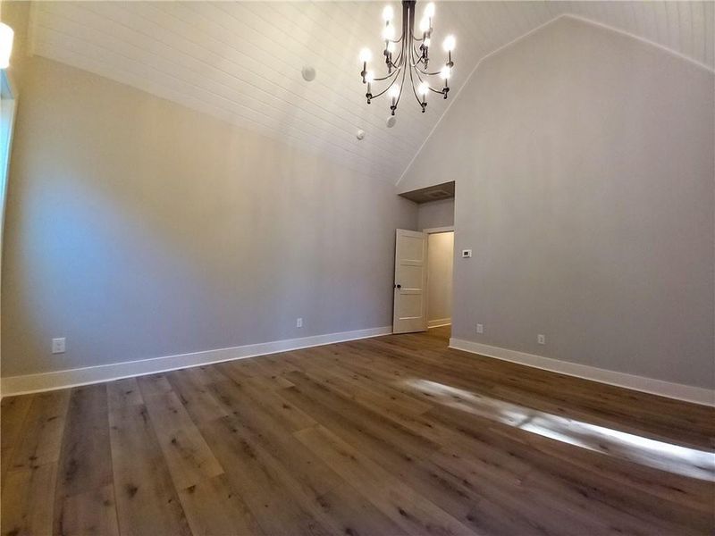 Spacious, unfurnished interior of a new home in , Temple (Image 53).