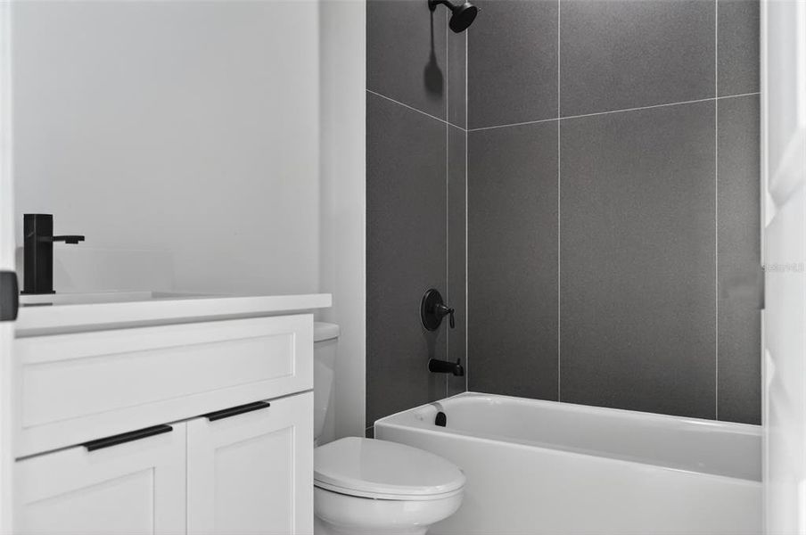 Furnished interior view inside a new home in , Ocala (Image 5).