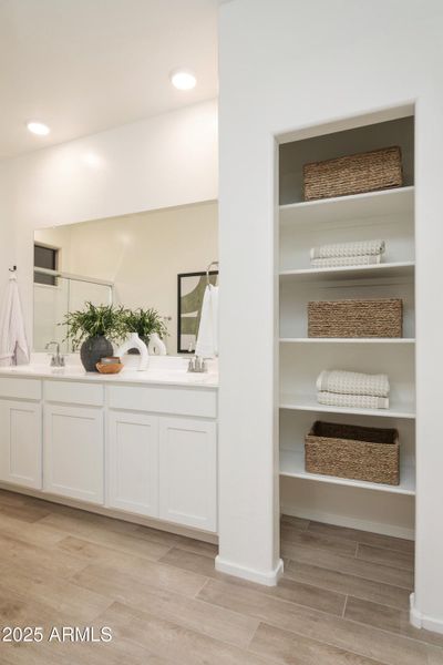 OWNER'S BATH OWNER'S BATH