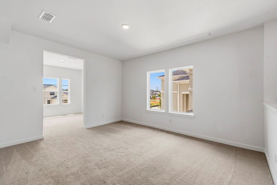 Spacious, unfurnished interior of a new home in Bridgeland 45', 50', 70', Cypress (Image 12).