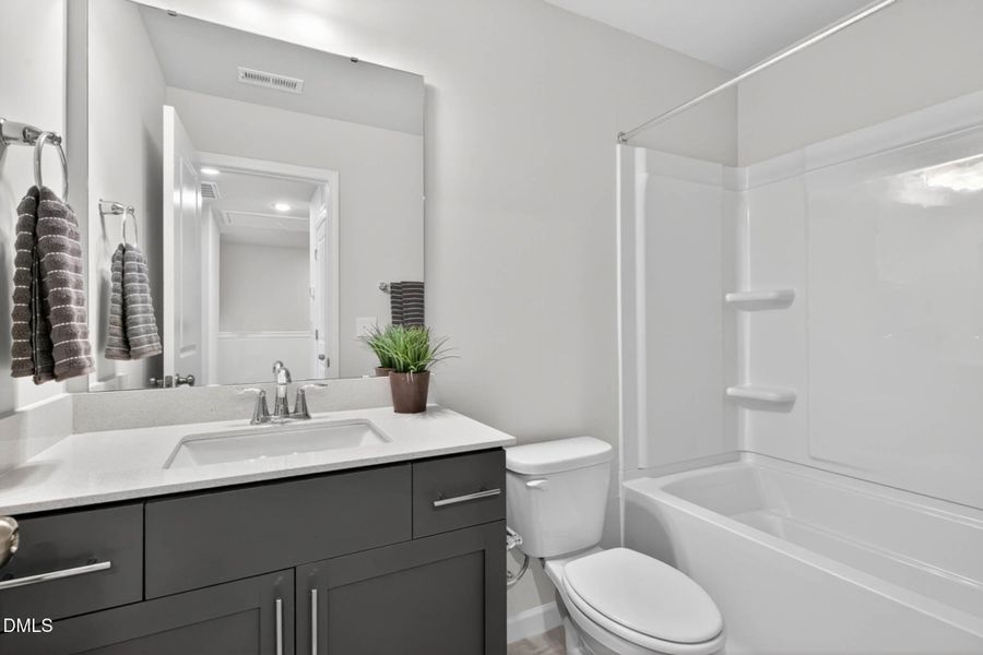 DC 30 Wilson Interior-23