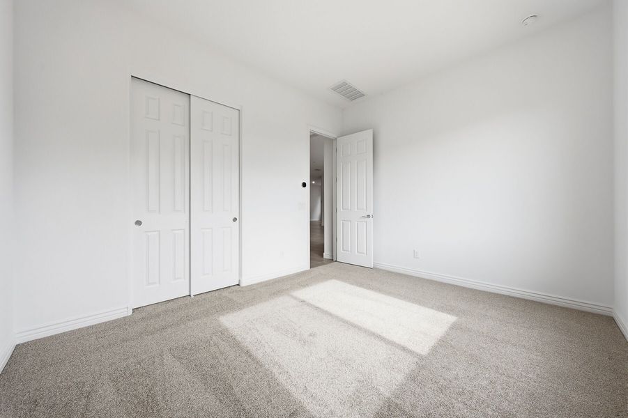 Spacious, unfurnished interior of a new home in Miravida, Surprise (Image 15). Spacious, unfurnished interior of a new home in Miravida, Surprise (Image 15).