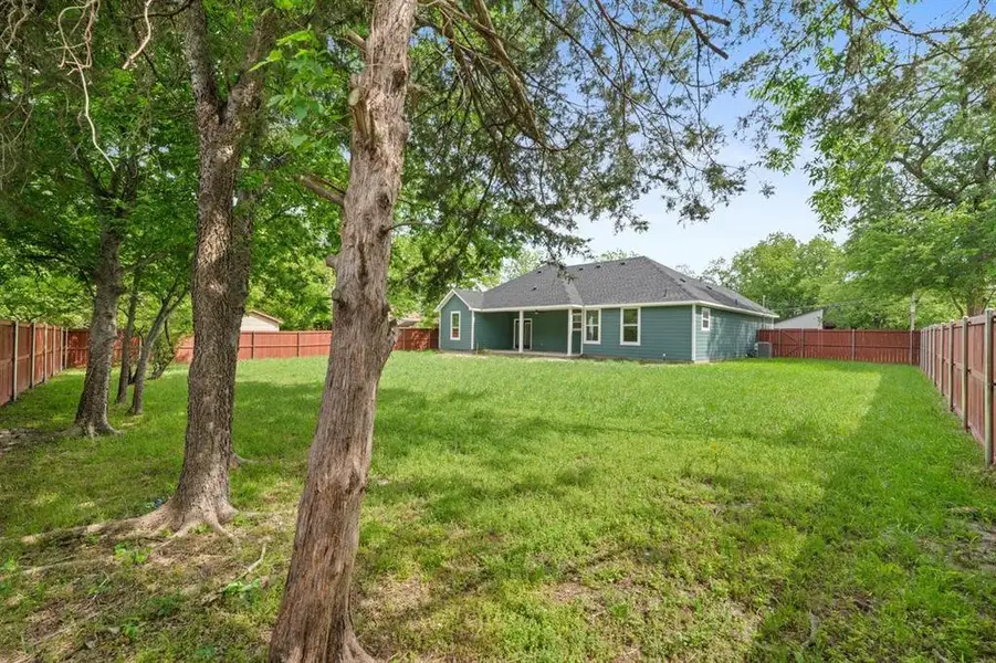 Exterior details and patio area of a home in , Greenville (Image 4).