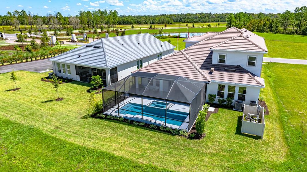 Exterior details and patio area of a home in Hammock at Two Rivers, Zephyrhills (Image 3).