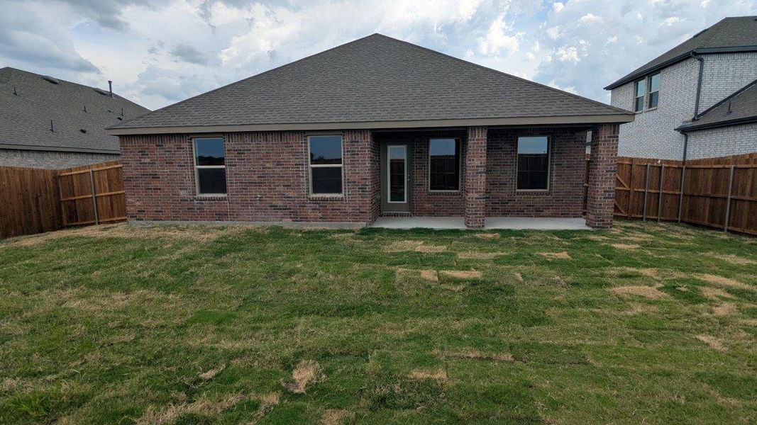 Exterior details and patio area of a home in Trailstone, Caddo Mills (Image 2).