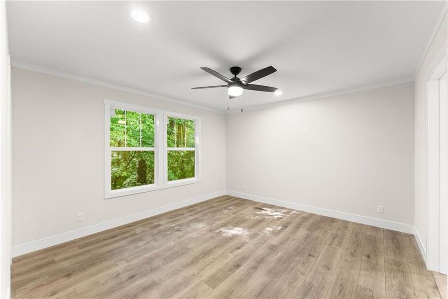 Spacious, unfurnished interior of a new home in , Talking Rock (Image 7).