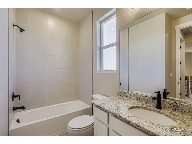 Furnished interior view inside a new home in Country Club Reserve – Fort Collins, Fort Collins (Image 9).