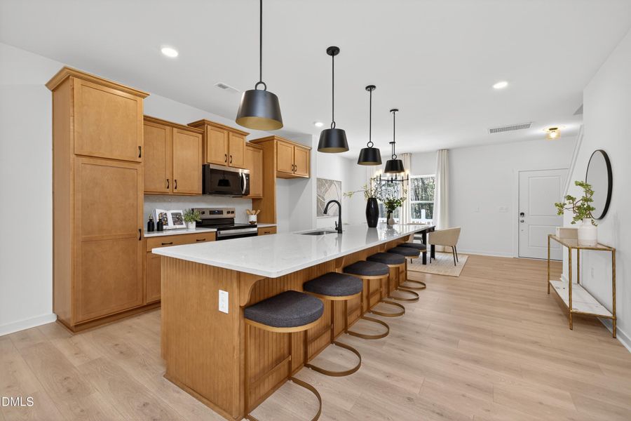 LRY 2483 Devin 2098 EC3 IO (6) LRY 2483 Devin 2098 EC3 IO (6)