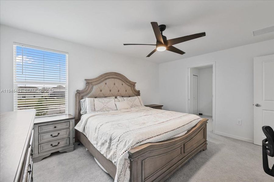 Furnished interior view inside a new home in , Lehigh Acres (Image 27).