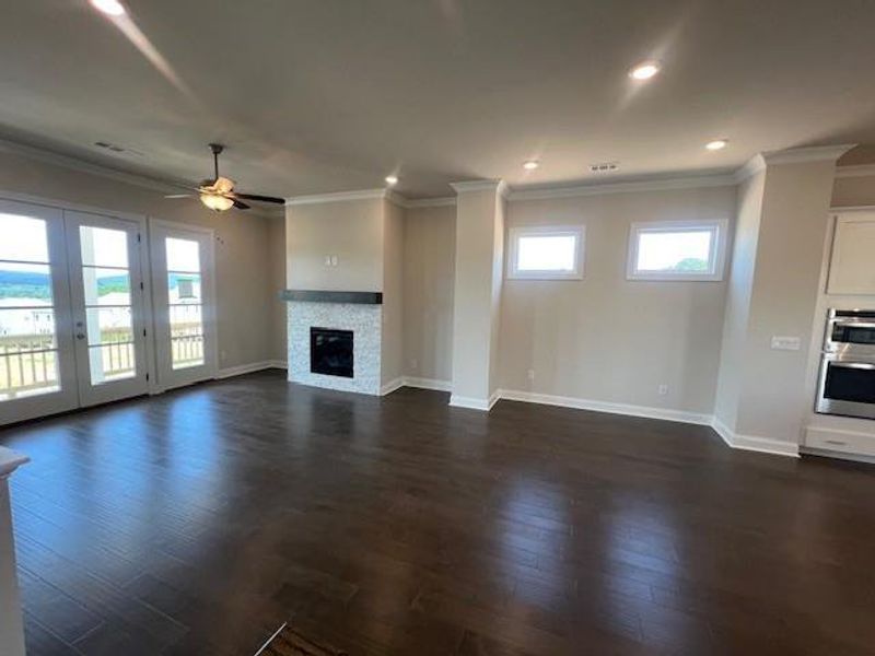 Spacious, unfurnished interior of a new home in Palisades Single Family, Cumming (Image 28).