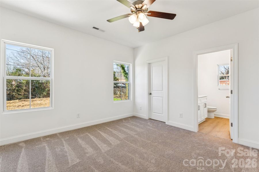 Spacious, unfurnished interior of a new home in , Rock Hill (Image 26).
