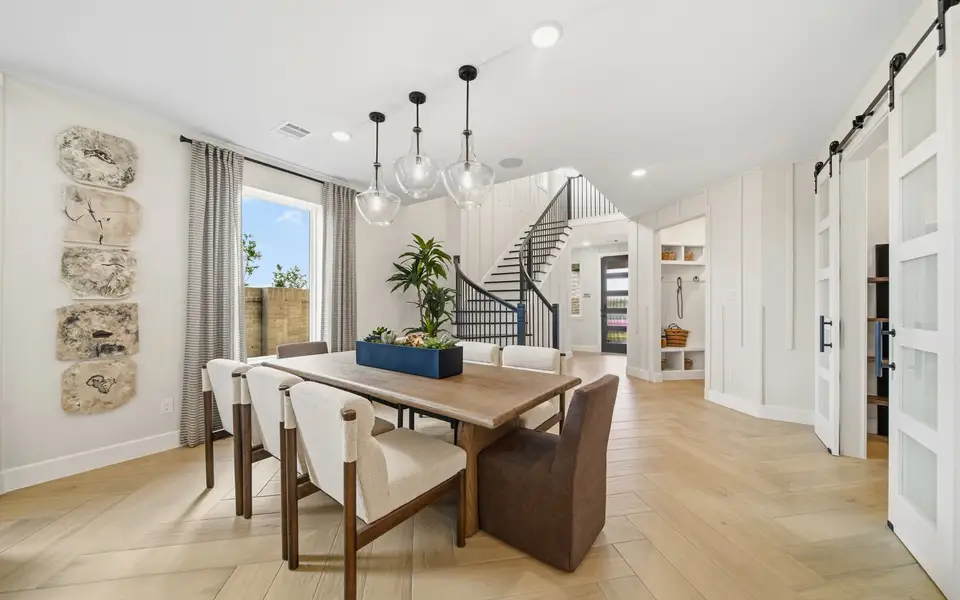 Representative furnished interior of a home built from the Haverford by Brookfield Residential in Midline, Webster (Image 8).