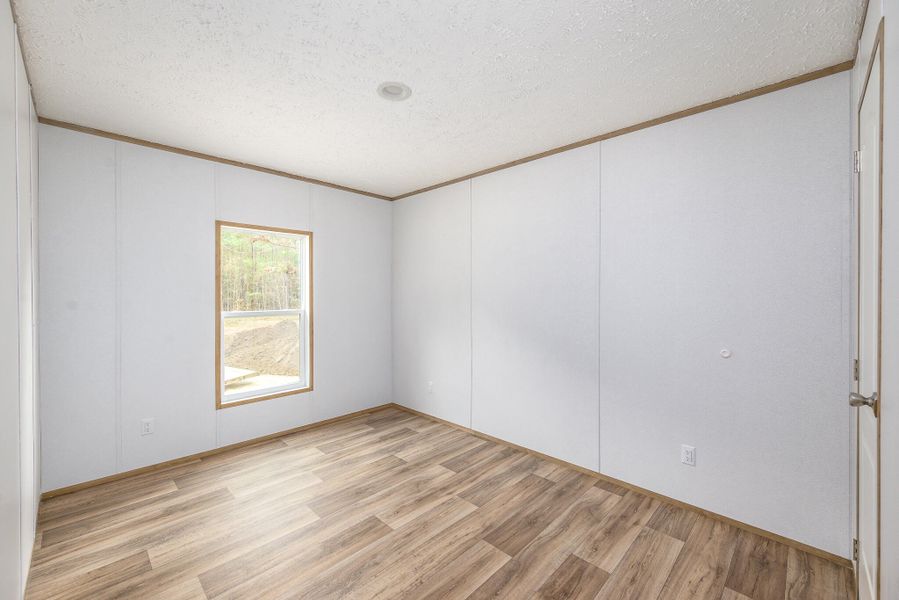 Spacious, unfurnished interior of a new home in , Eutawville (Image 22).