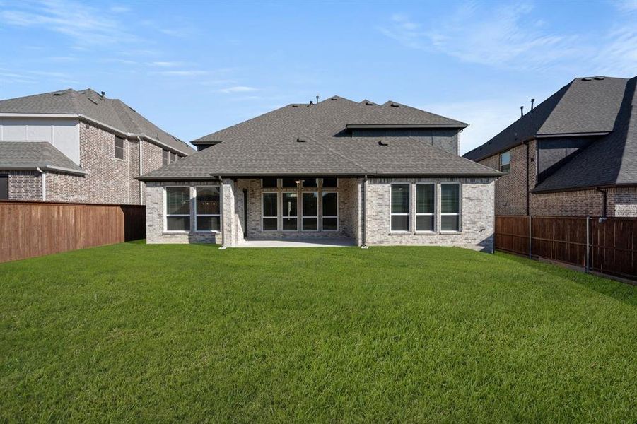 Exterior details and patio area of a home in La Frontera, Fort Worth (Image 23). Exterior details and patio area of a home in La Frontera, Fort Worth (Image 23).