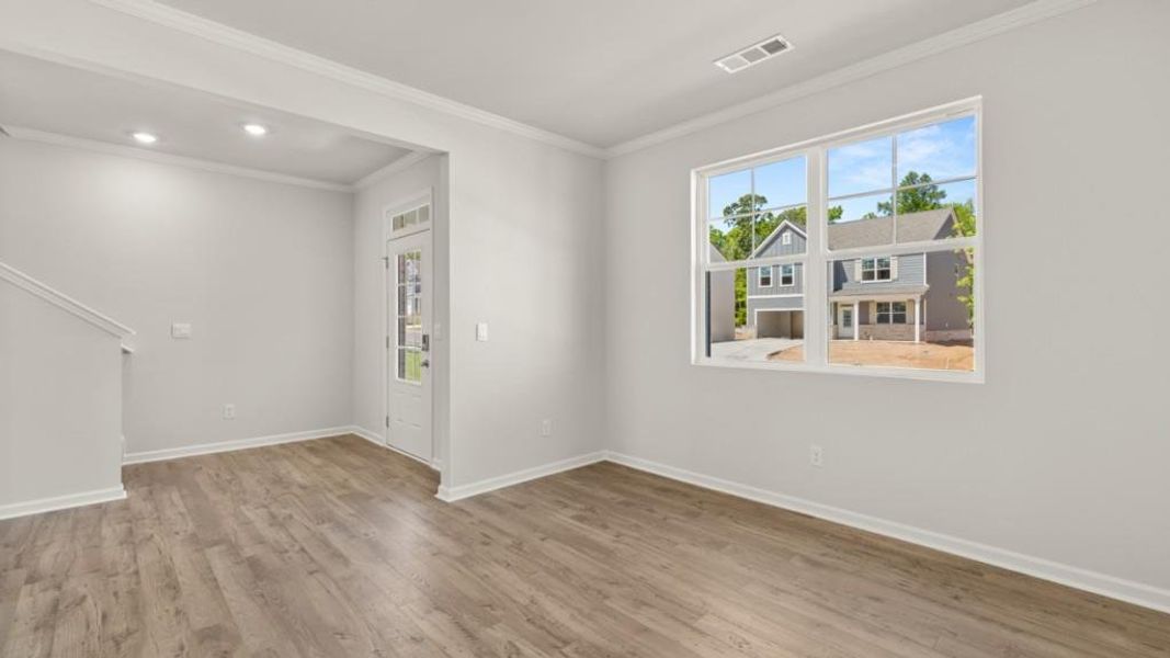 Spacious, unfurnished interior of a new home in Parkside at Carter Grove, Cartersville (Image 26).