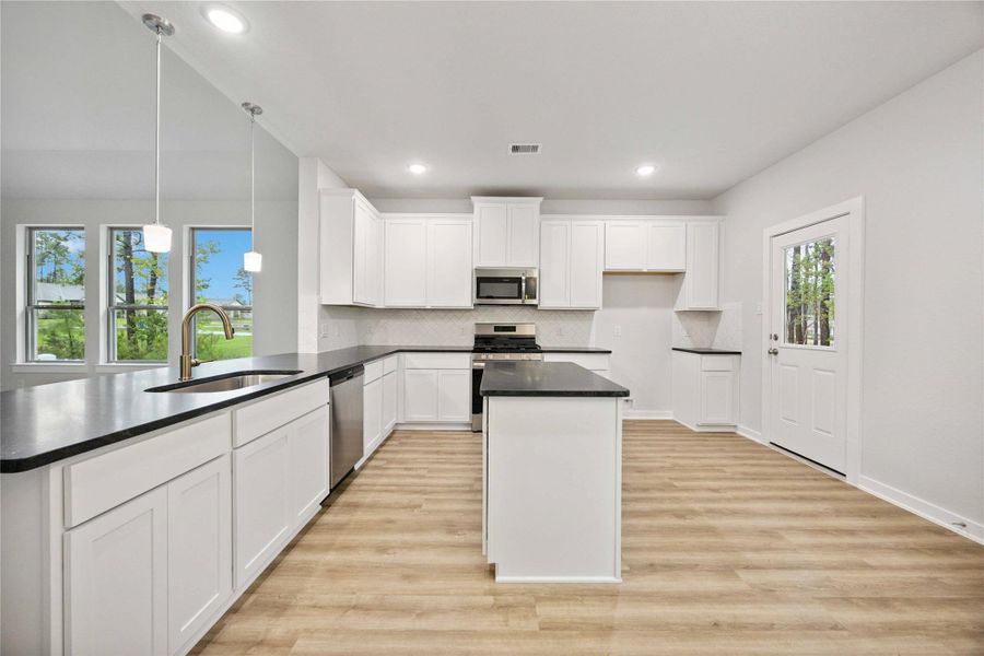 Image 28 of a home in Deer Pines.