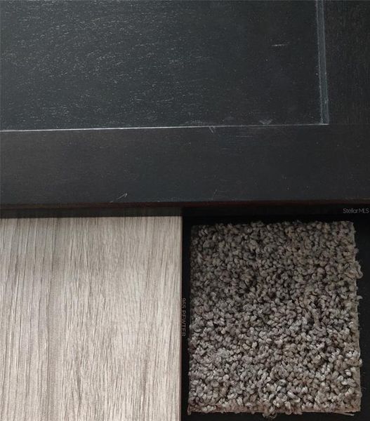 Image 4 of a home in Royal Highlands.