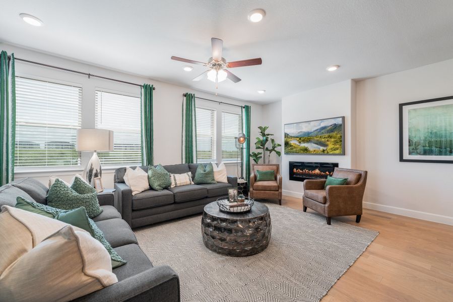 Furnished interior view inside a new home in Bayside, Rowlett (Image 10). Furnished interior view inside a new home in Bayside, Rowlett (Image 10).