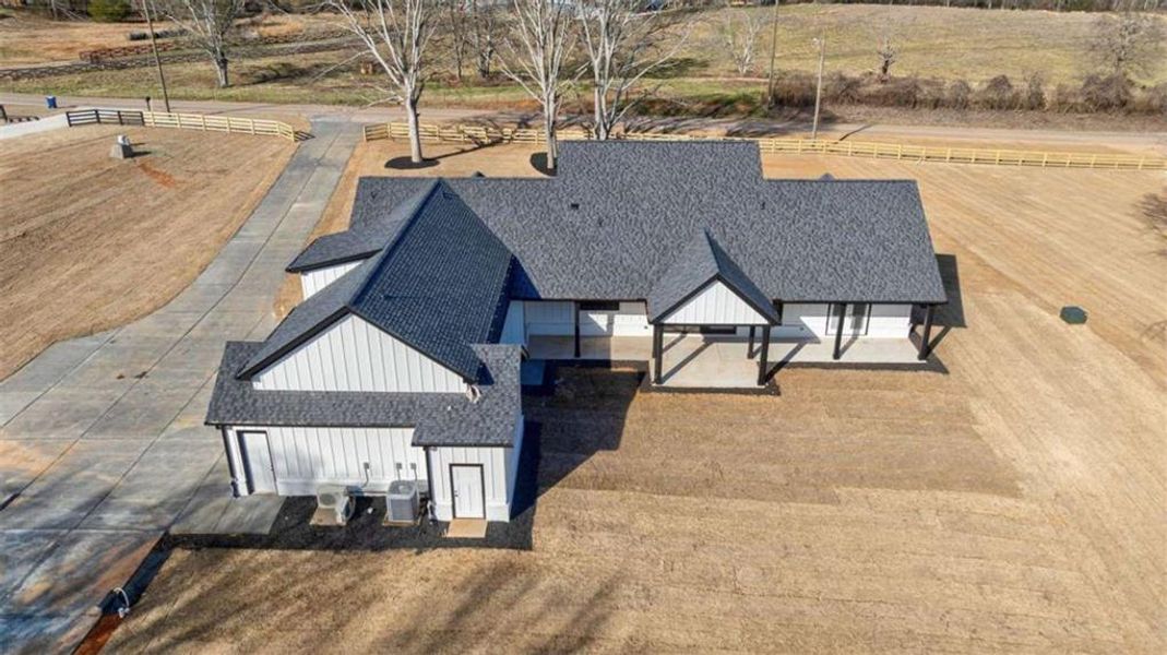 Image 51 of a home in .