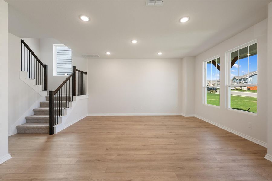 Representative images and renderings are for illustrative purposes. Actual structural options and design finishes of home may vary. Representative images and renderings are for illustrative purposes. Actual structural options and design finishes of home may vary.