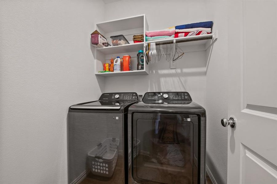 Close-up of interior finishes inside a home in Eastland, Crandall (Image 20).