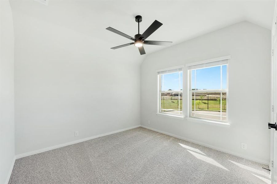 Spacious, unfurnished interior of a new home in Arcadia Trails, Balch Springs (Image 24).