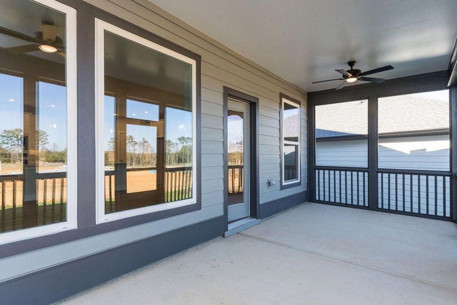 The Edgemont - Covered Patio