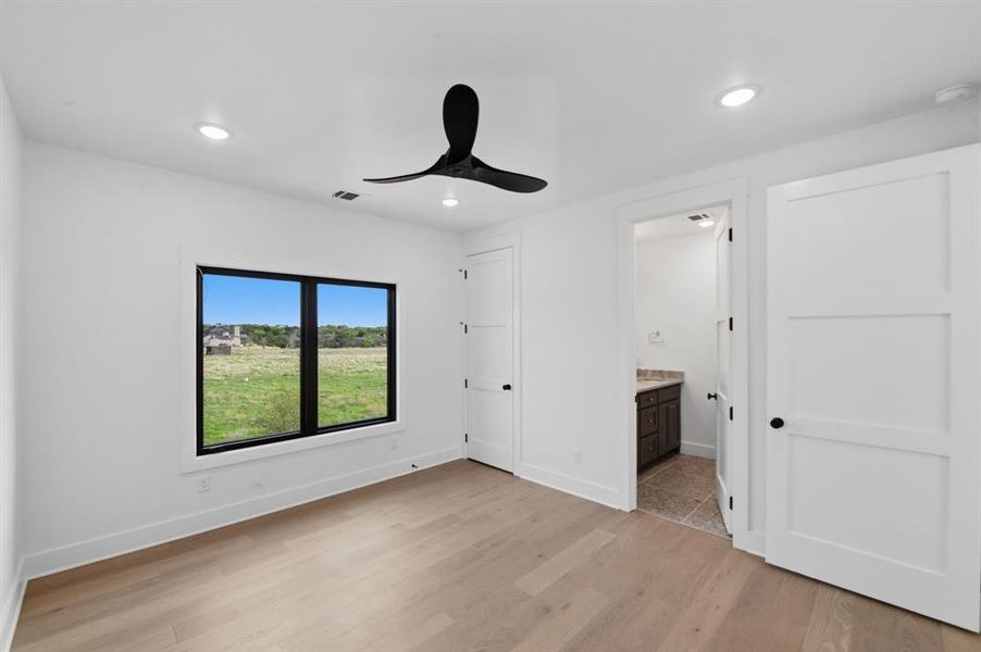 Spacious, unfurnished interior of a new home in , Graford (Image 15).