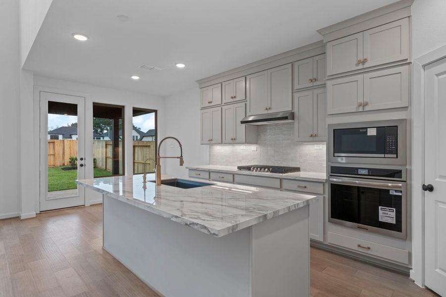 Furnished interior view inside a new home in Sienna 45', 50', Missouri City (Image 11). Furnished interior view inside a new home in Sienna 45', 50', Missouri City (Image 11).