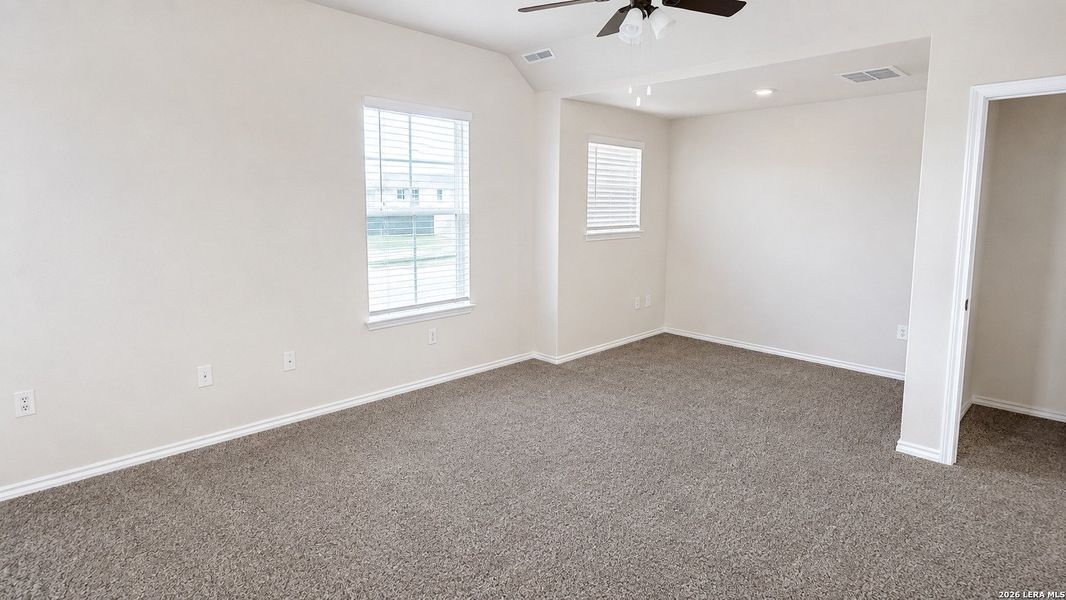 Spacious, unfurnished interior of a new home in Preserve at Medina, Von Ormy (Image 12). Spacious, unfurnished interior of a new home in Preserve at Medina, Von Ormy (Image 12).