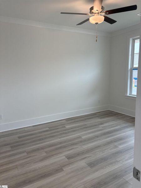Spacious, unfurnished interior of a new home in Hazelwood, Boiling Springs (Image 10).