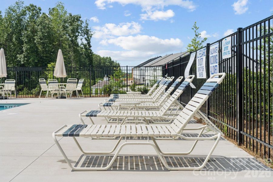 The Ridge at Sugar Creek Community Amenities