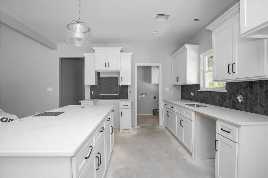 Furnished interior view inside a new home in , Brookeland (Image 5).