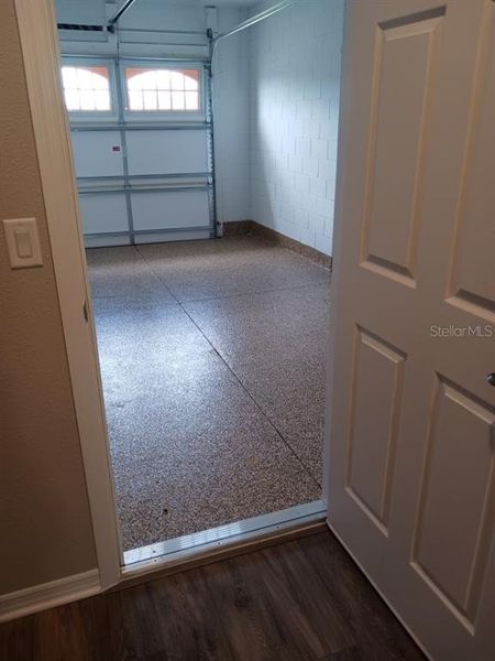 Spacious, unfurnished interior of a new home in , Ocala (Image 16).