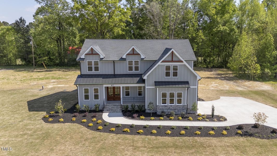 67FarmsteadCt-Drone-2