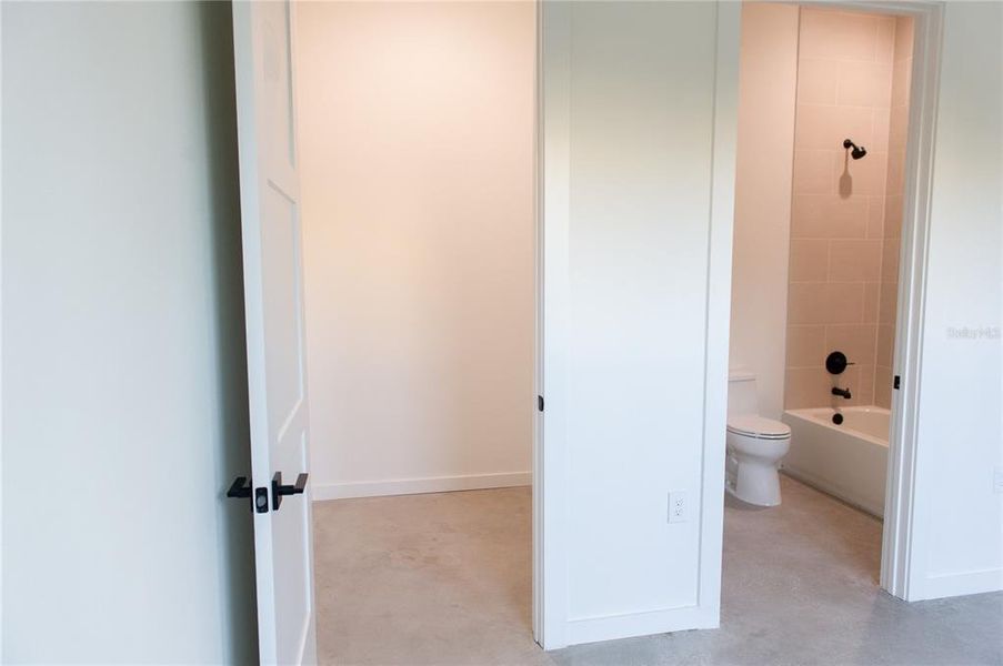 Spacious, unfurnished interior of a new home in Canvas City GWX, Tampa (Image 59).