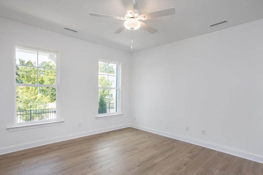 Spacious, unfurnished interior of a new home in Enclave at Traditions Townhomes, Wake Forest (Image 11).
