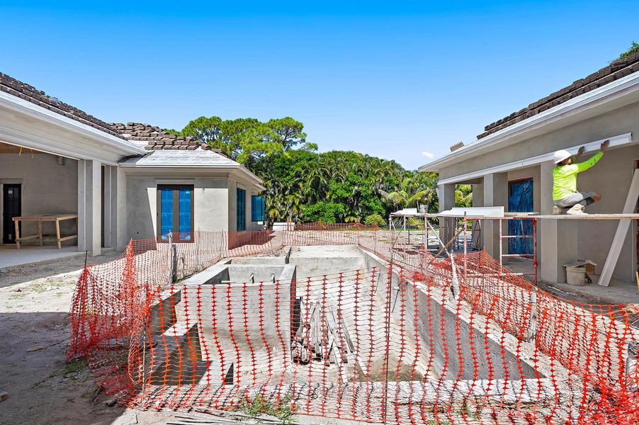 5781 Whirlaway Rd-33