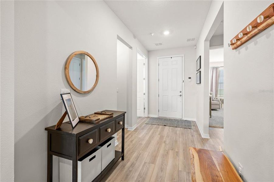 Furnished interior view inside a new home in , Mount Dora (Image 34).
