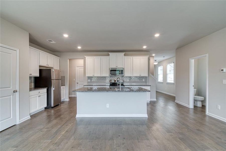 Furnished interior view inside a new home in Alcovy Village, Lawrenceville (Image 4).