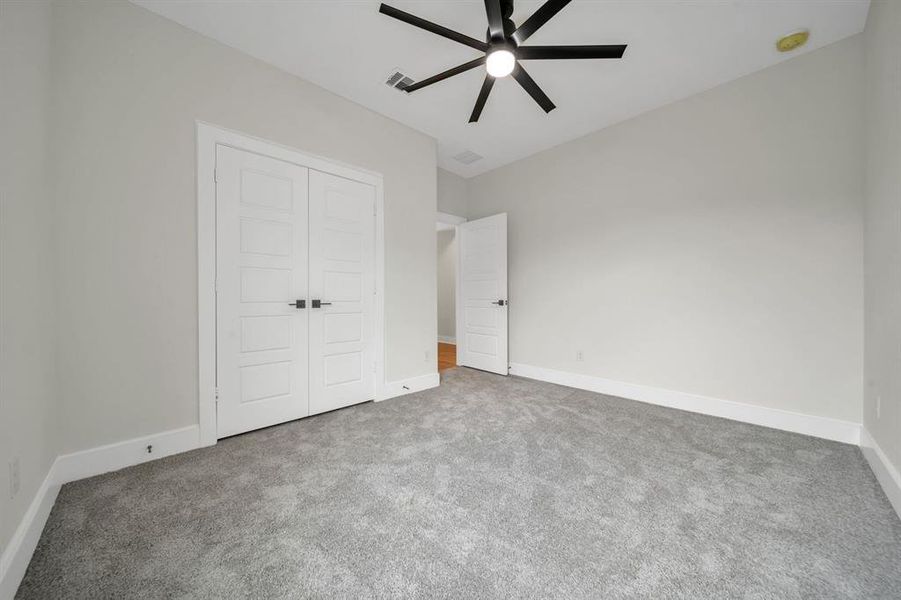 Spacious, unfurnished interior of a new home in , Dallas (Image 18). Spacious, unfurnished interior of a new home in , Dallas (Image 18).