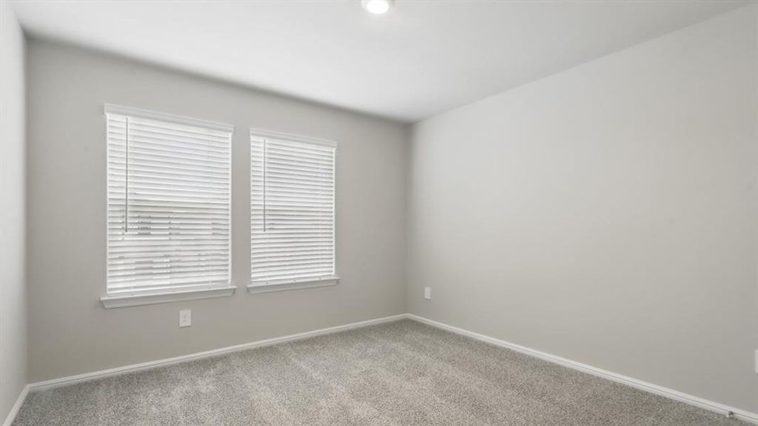 Spacious, unfurnished interior of a new home in Orchard Village, Fort Worth (Image 33).