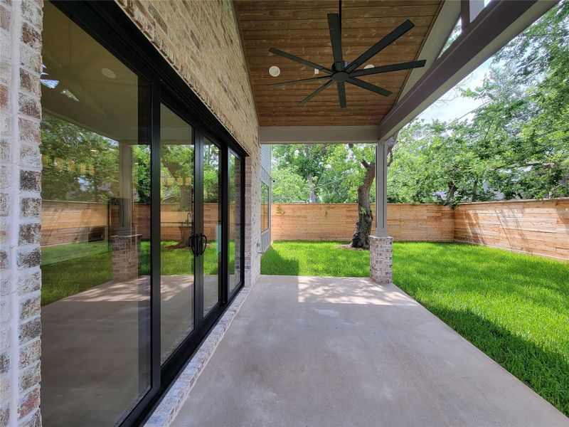 Photos of Builder’s Previously Completed Homes