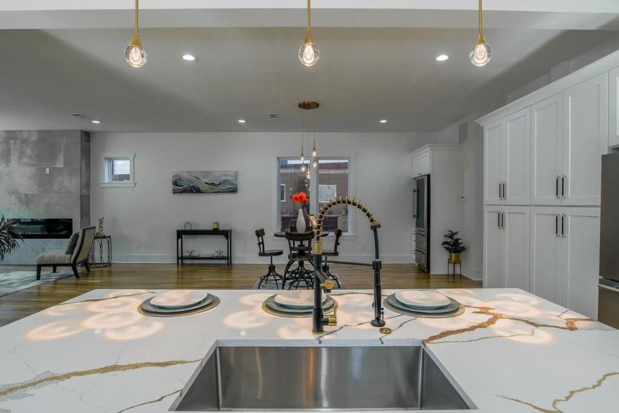 Furnished interior view inside a new home in , Atlanta (Image 17).