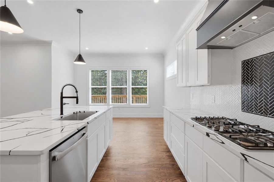 Furnished interior view inside a new home in , Buford (Image 14).