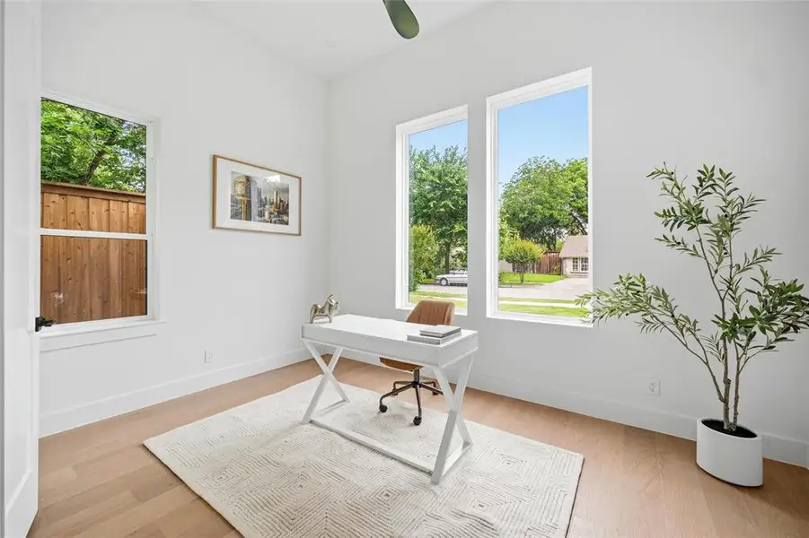 Furnished interior view inside a new home in , Dallas (Image 4).