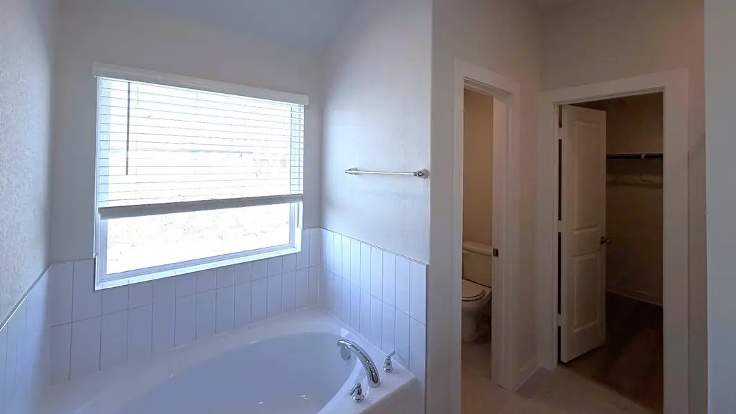 Furnished interior view inside a new home in Sky Ridge, San Marcos (Image 4).
